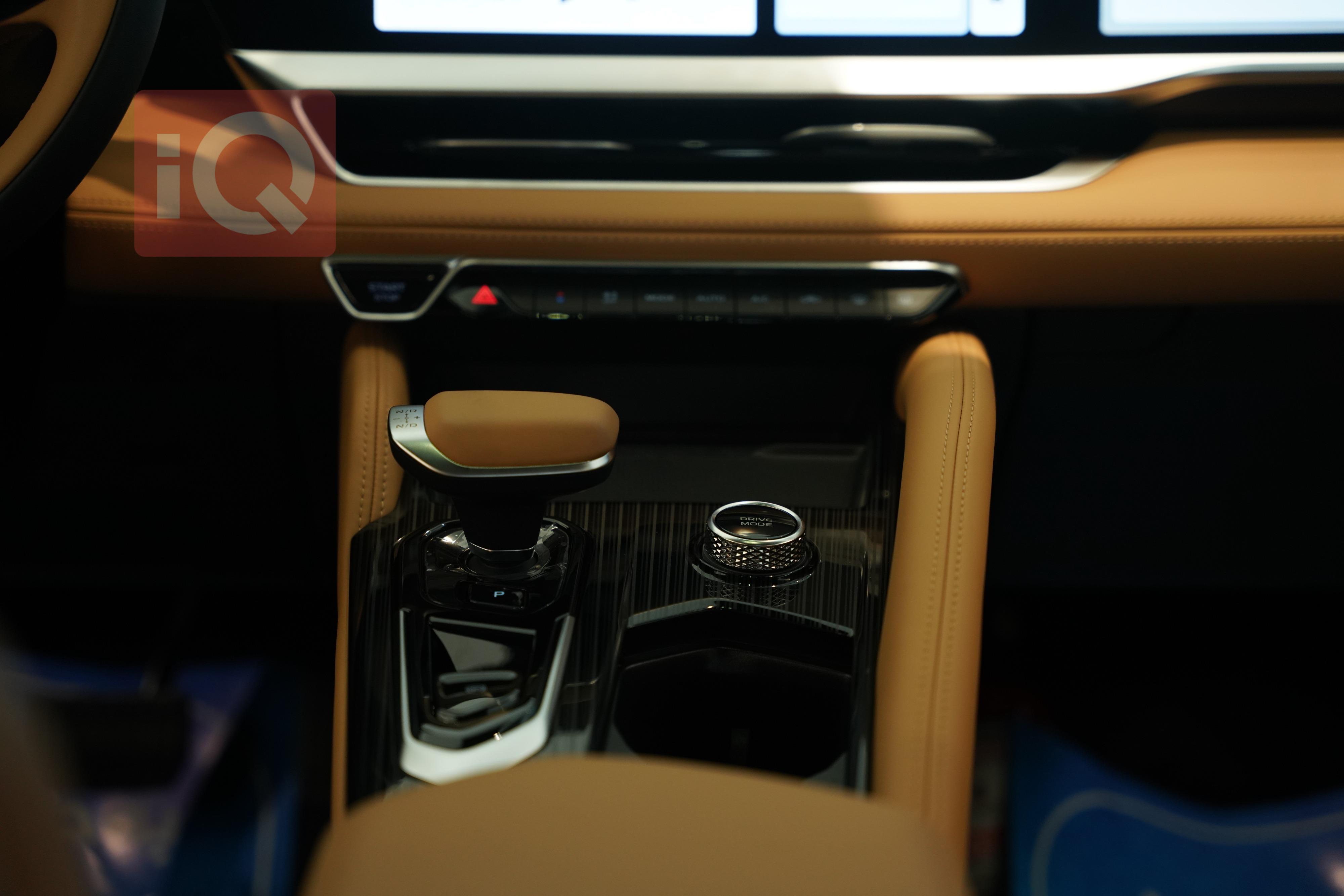 https://cdn.iqcars.ioDSC06369.JPG
